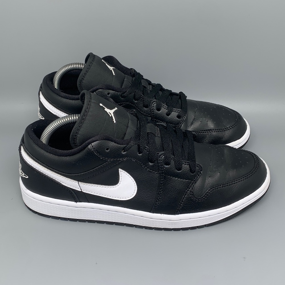 Jordan 1 Low Black White Basketball Shoes DV0990 001 Women’s‎ Sz 10